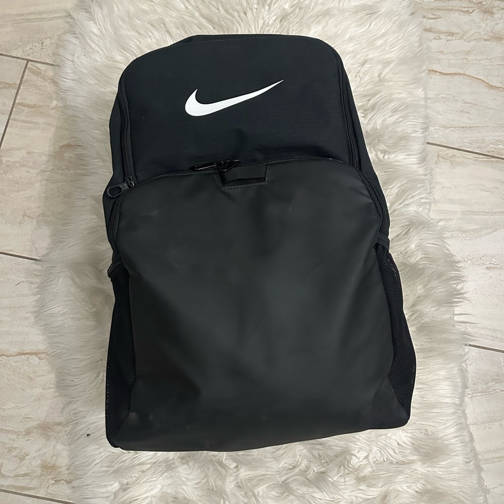 Nike Black and White Men's Backpack